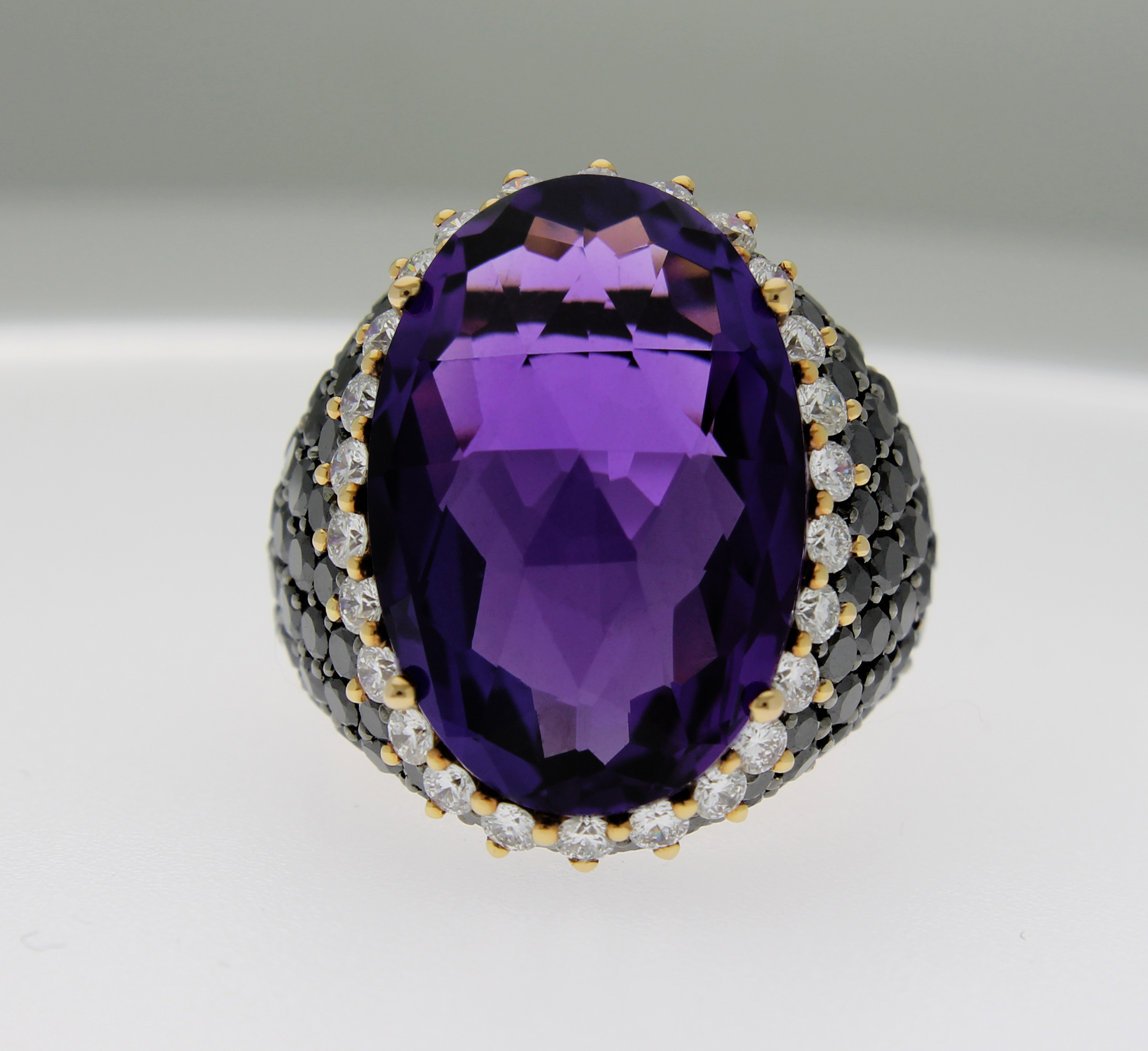 Anello Casavola ametista e diamanti neri - immagine 3