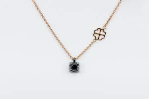 Collana punto luce diamante nero uomo Blackstone Rose - idea regalo per fidanzato moda - Gioielleria Casavola Noci