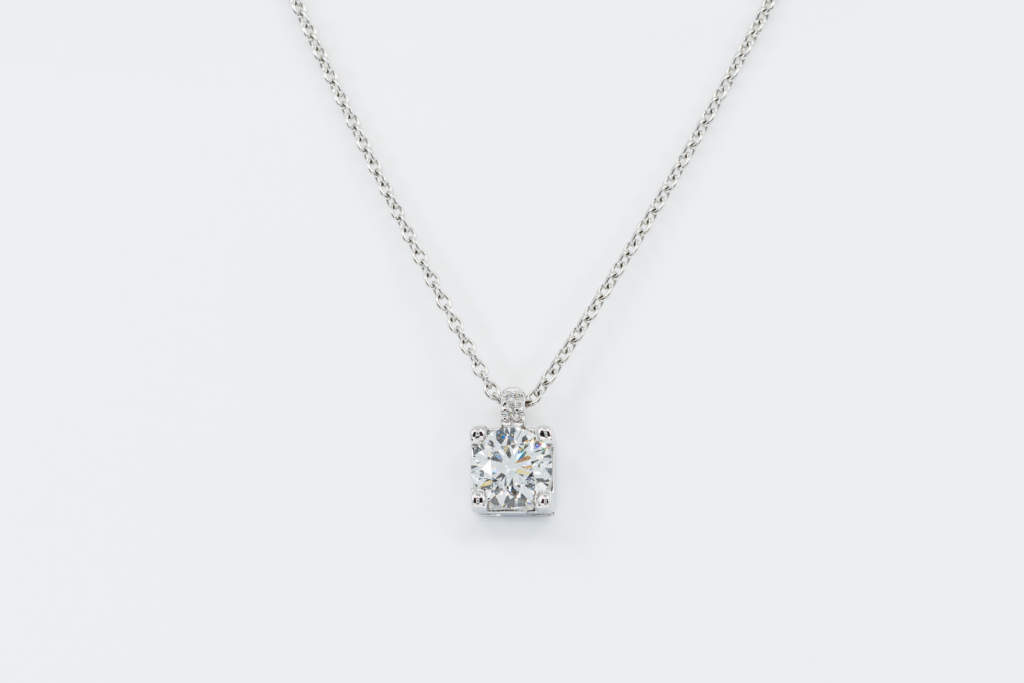 Collana punto luce diamante Double Bright - Gioielleria Casavola Noci - Caratura grande - idea regalo donne