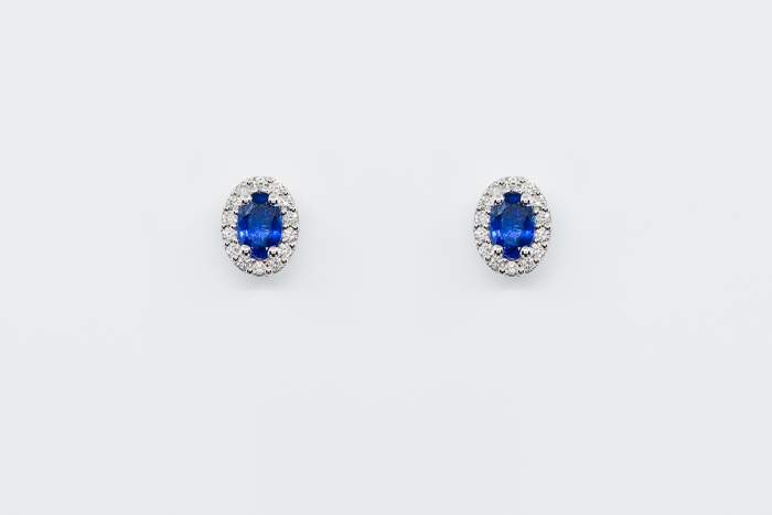 Crivelli orecchini ovali zaffiri diamanti | Gioielleria Casavola Noci | gioielli stile vintage donna