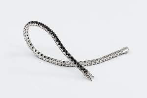 Crivelli bracciale tennis donna diamanti neri - Gioielleria Casavola Noci - idee regalo donne