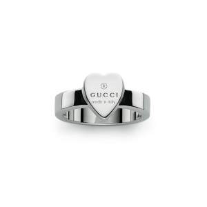 Gucci Jewelry Argento YBC223867001 - Gioielleria Casavola Noci - anello cuore donne - idee regalo