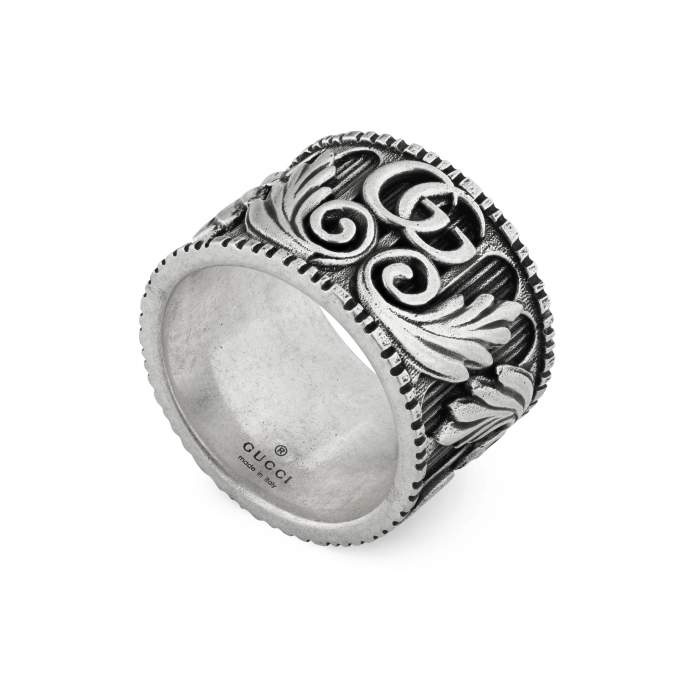 Gucci Jewelry Argento YBC551895001 - Gioielleria Casavola Noci - anello fascione GG Marmont - main - idee regalo