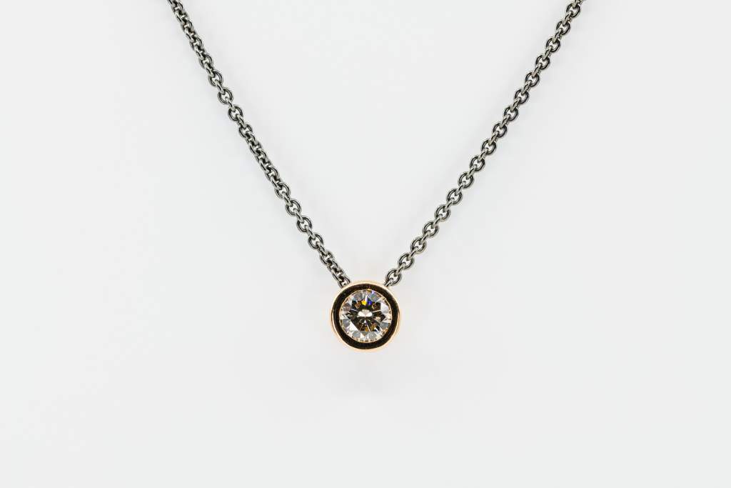 Collana punto luce uomo Big Diamond - Gioielleria Casavola Noci - idea regalo fidanzato