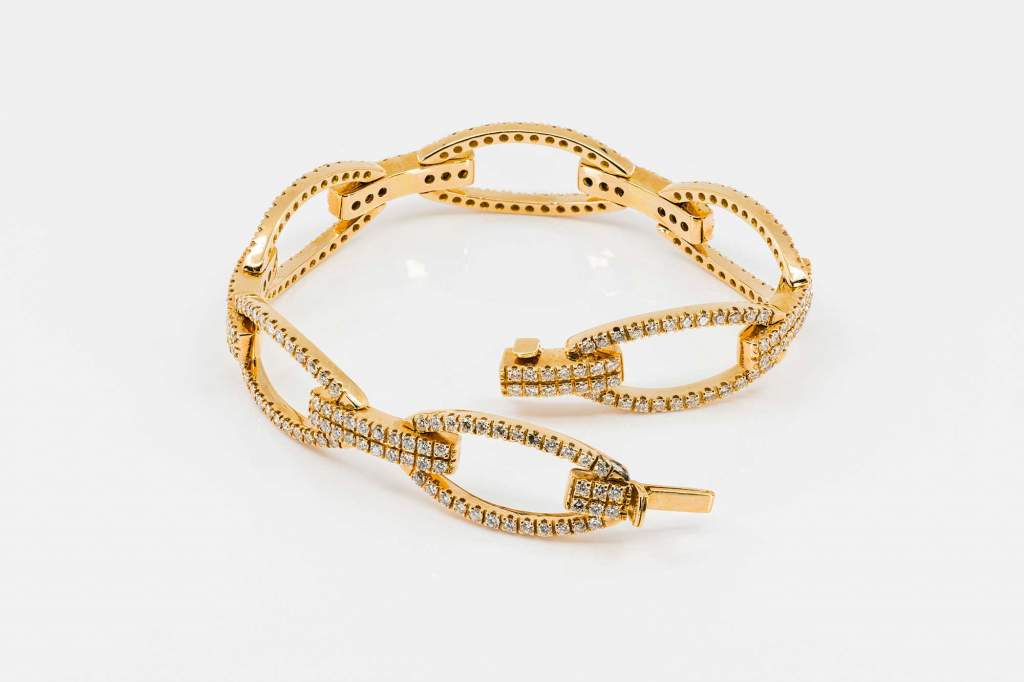 Crivelli bracciale maglia fantasia oro rosa - Gioielleria Casavola Noci - idee regalo donne - high end diamonds jewlery