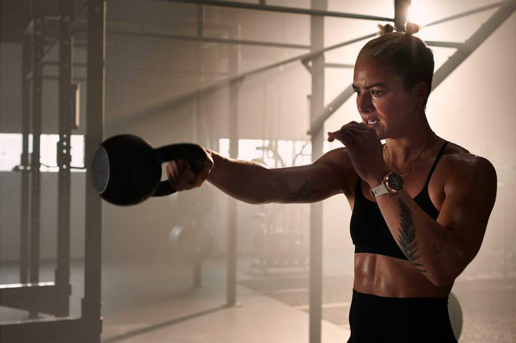 Garmin Fenix serie 7S - Gioielleria Casavola Noci - app palestra per donne