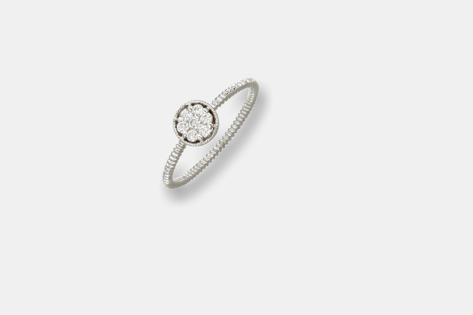 Anello tondo diamanti Enjoy White - Gioielleria Casavola di Noci - idee regalo compleanno ragazza 18 anni