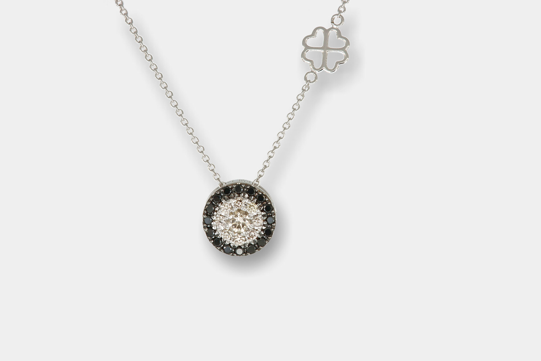 Collana Invisible tonda diamanti bianchi e neri White - Gioielleria Casavola di Noci - idee regalo originali unisex - per lui e per lei