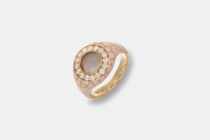 Crivelli anello mignolo testurizzato rosa madreperla - Gioielleria Casavola di Noci - idee regalo compleanno mamma 50 anni
