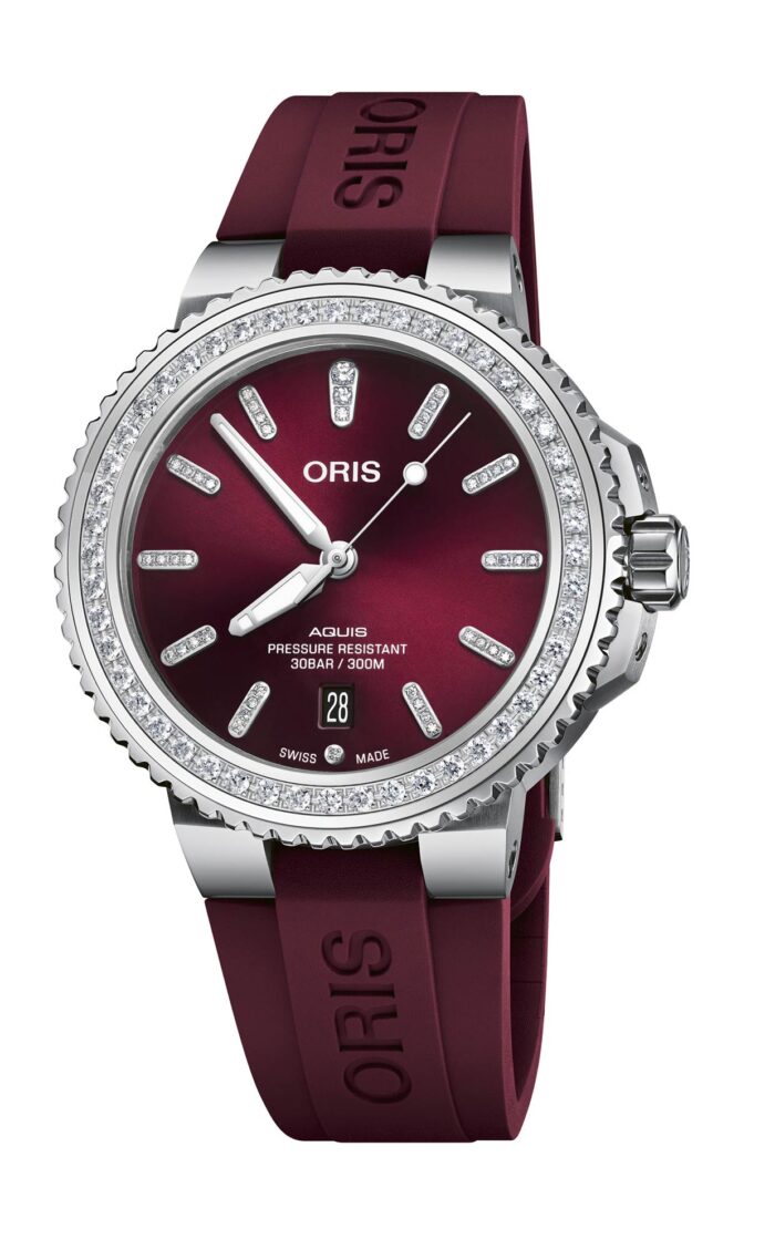Oris Aquis Date Diamonds 01 733 7766 4998-07 4 22 68FC - Gioielleria Casavola di Noci - orologio automatico svizzero - quadrante rosso ciliegia - bracciale in caucciù