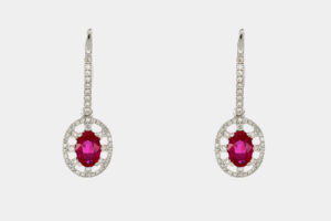 Crivelli orecchini rubini pendenti monachella - Gioielleria Casavola di Noci - idee regalo per compleanno moglie 60 anni