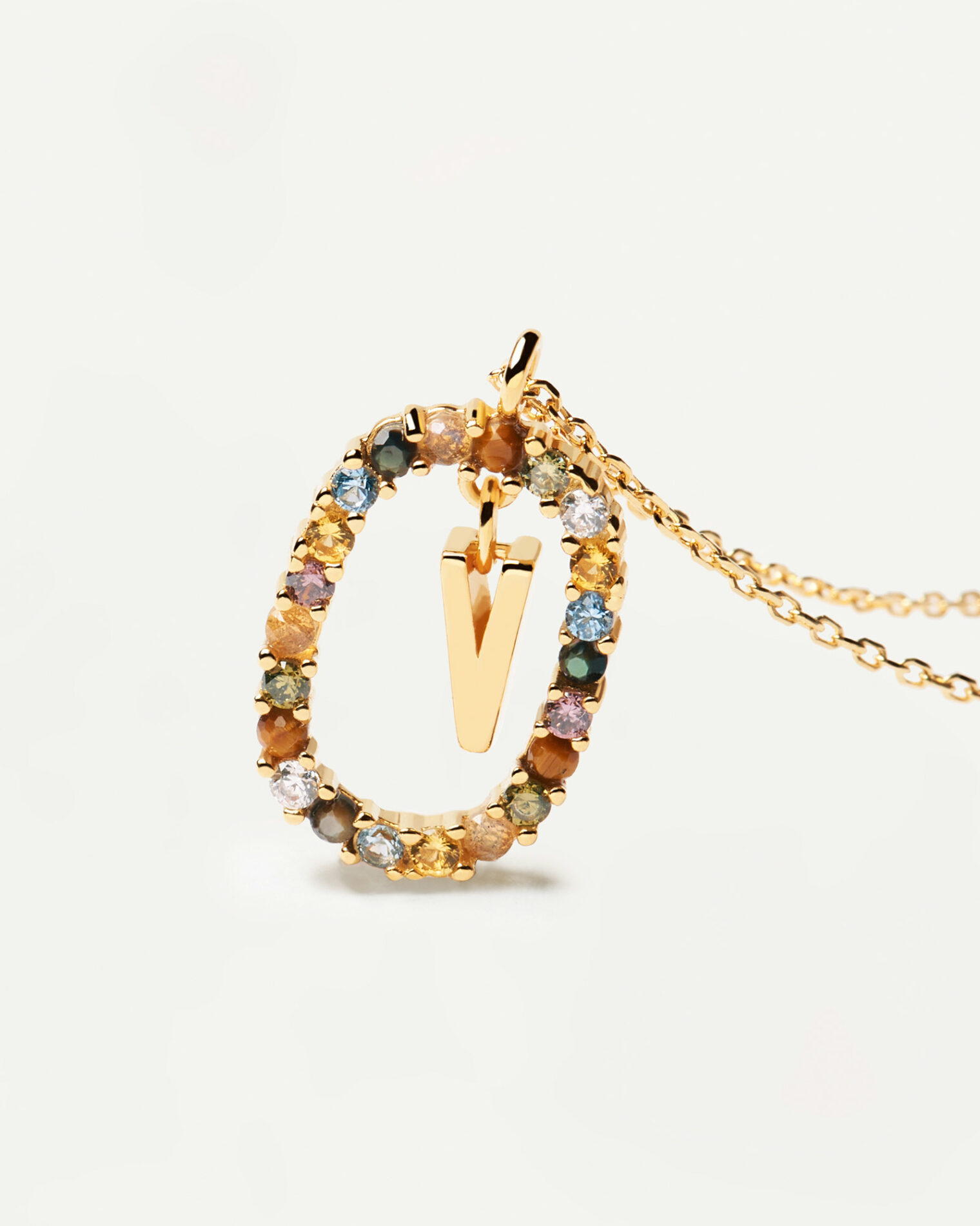 PDPAOLA collana con lettera V - Gioielleria Casavola di Noci - idee regalo compleanno ragazza 18 anni - color oro giallo con pietre naturali