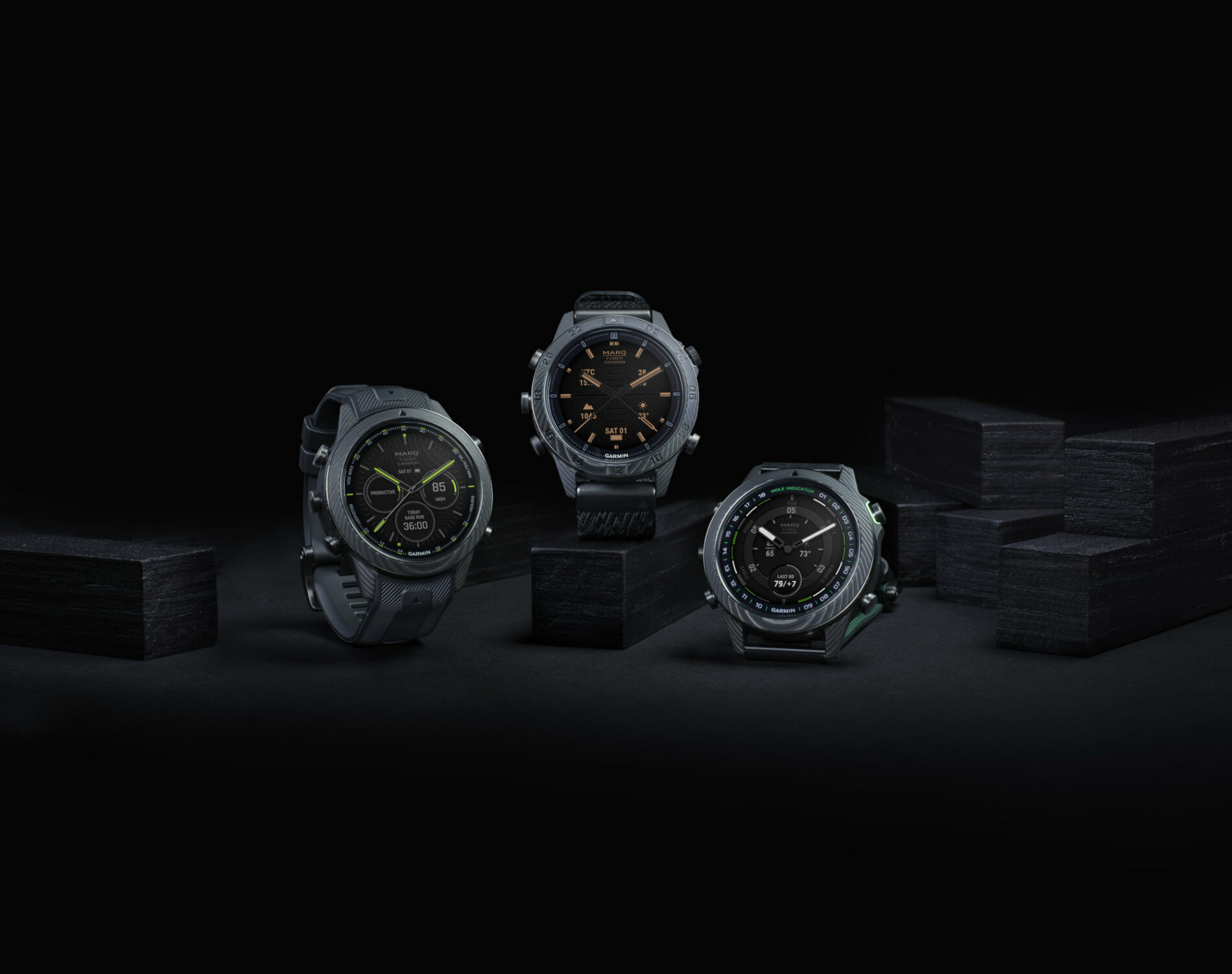 Garmin MARQ Gen 2 Carbon Edition - Gioielleria Casavola di Noci - collezione completa luxury smartwatch GPS 
