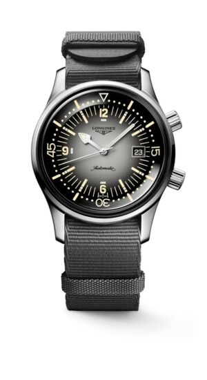 Longines Legend Diver L3.774.4.70.2 - Gioielleria Casavola di Noci - orologio automatico subacqueo svizzero da collezione - cinturino NATO grigio in materiale riciclato.jpg