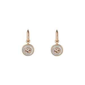 Gucci Interlocking YBD786772001 - Gioielleria Casavola di Noci - orecchini pendenti in oro giallo con madreperla e diamanti - immagine frontale